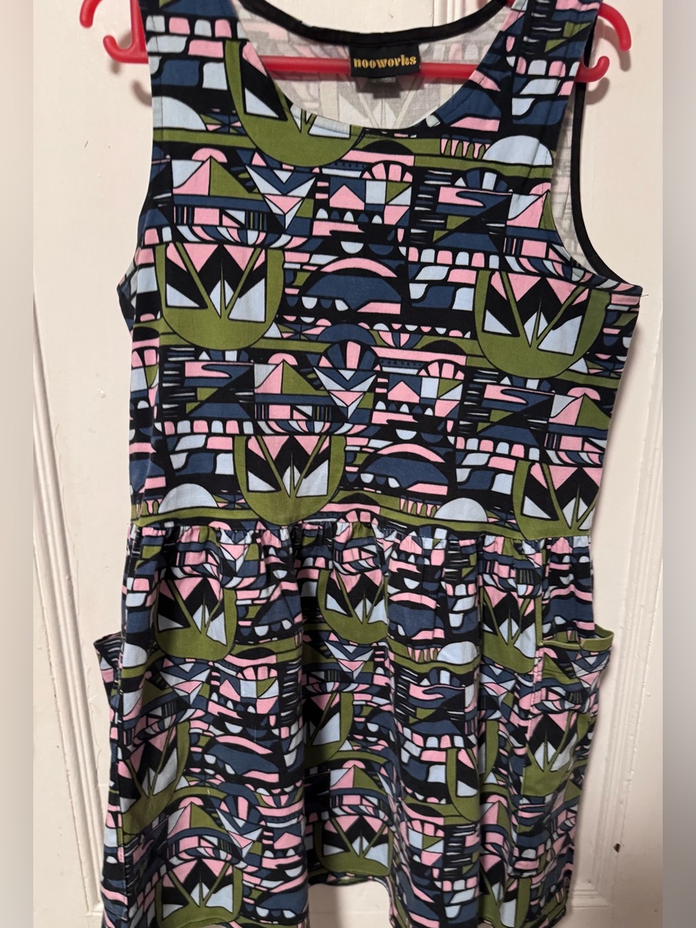 Nooworks Geometric Big Pocket dress size M